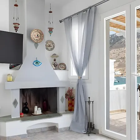 Almyra Seaside House In Sifnos